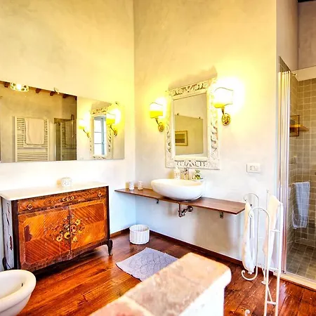 Villa Cristiana *